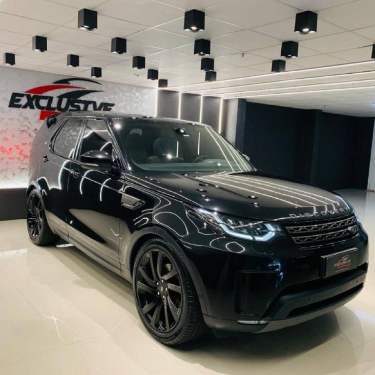 LAND ROVER - DISCOVERY 4 - 2019/2019 - Preta - R$ 329.900,00