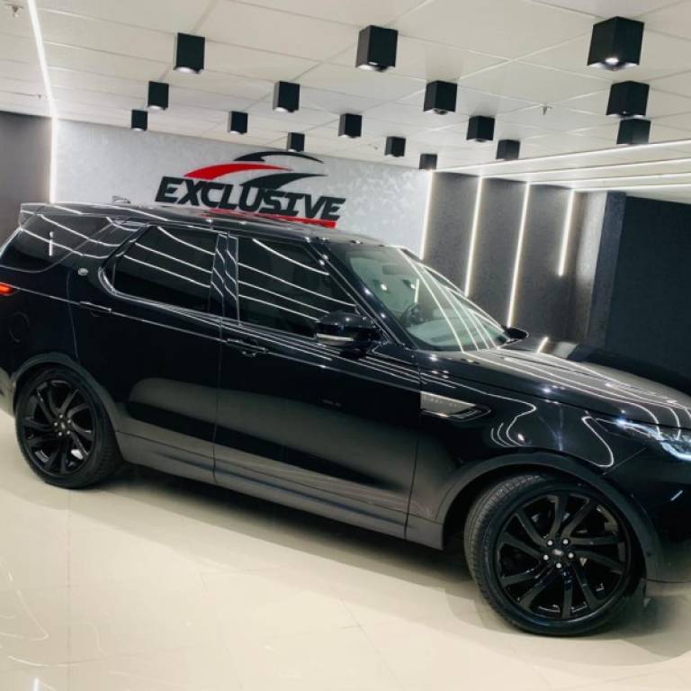 LAND ROVER - DISCOVERY 4 - 2019/2019 - Preta - R$ 329.900,00