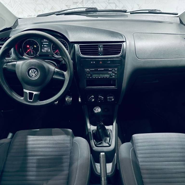 VOLKSWAGEN - CROSSFOX - 2010/2011 - Cinza - R$ 43.800,00