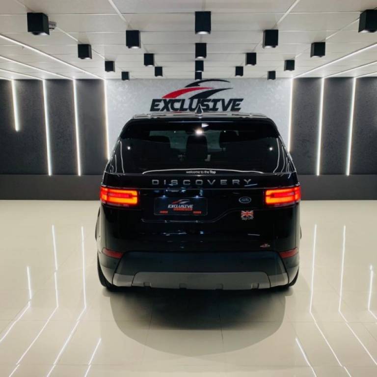 LAND ROVER - DISCOVERY 4 - 2019/2019 - Preta - R$ 329.900,00