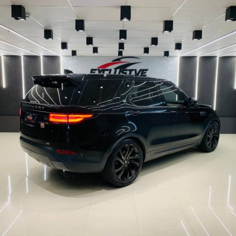 LAND ROVER - DISCOVERY 4 - 2019/2019 - Preta - R$ 329.900,00