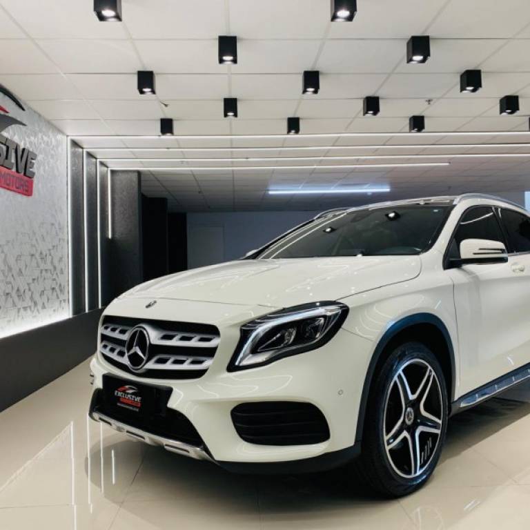 MERCEDES-BENZ - GLA 250 - 2018/2018 - Branca - R$ 169.900,00