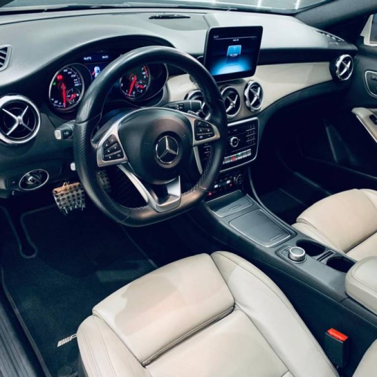 MERCEDES-BENZ - GLA 250 - 2018/2018 - Branca - R$ 169.900,00