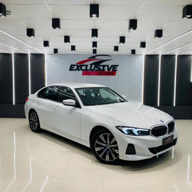 BMW - 320I - 2023/2023 - Branca - R$ 259.900,00