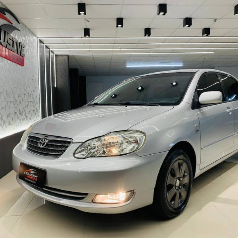 TOYOTA - COROLLA - 2008/2008 - Prata - R$ 49.900,00